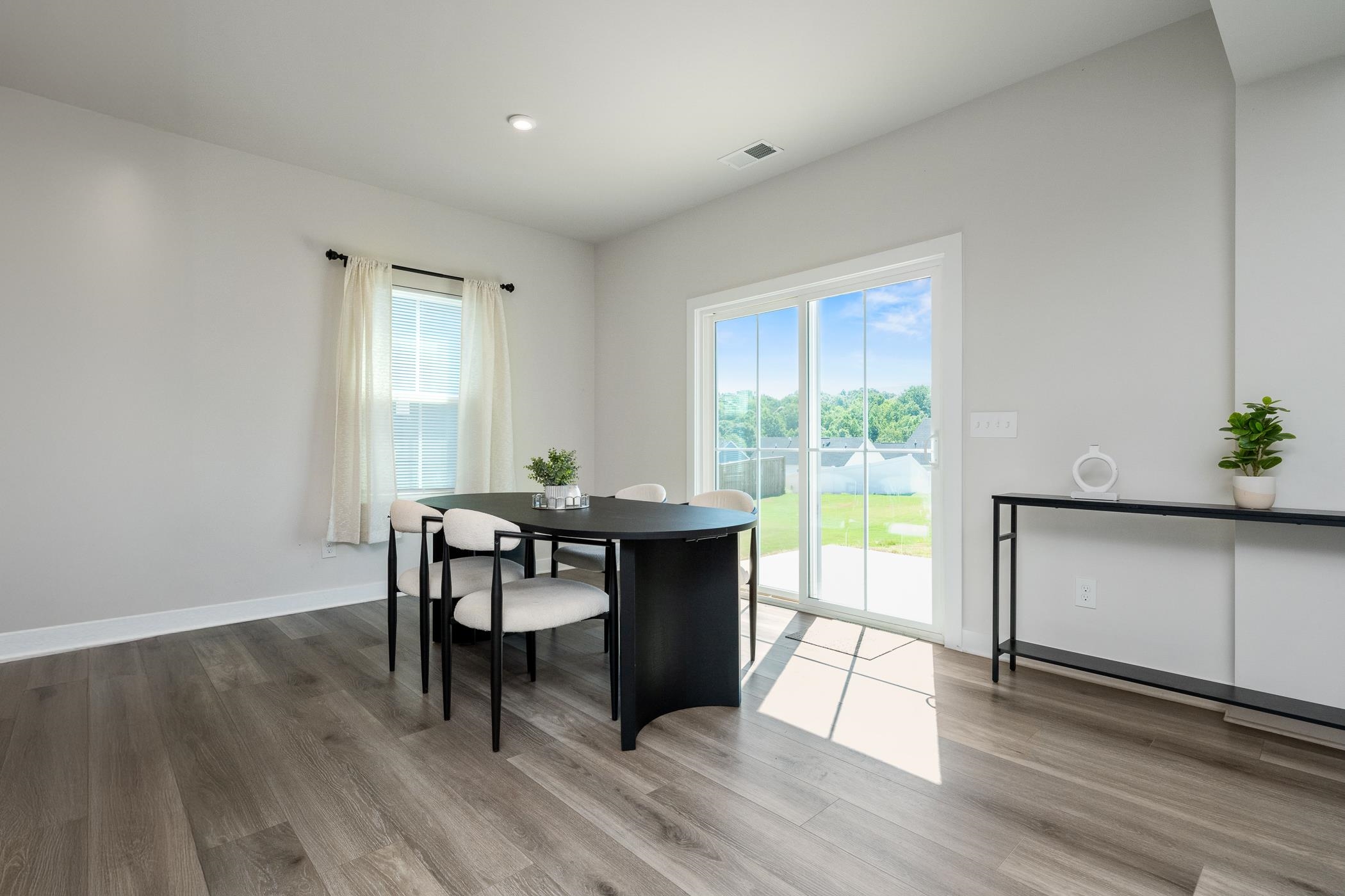 200 Hollythorpe Lane Fountain Inn, SC 29644 - Photo 14 of 28