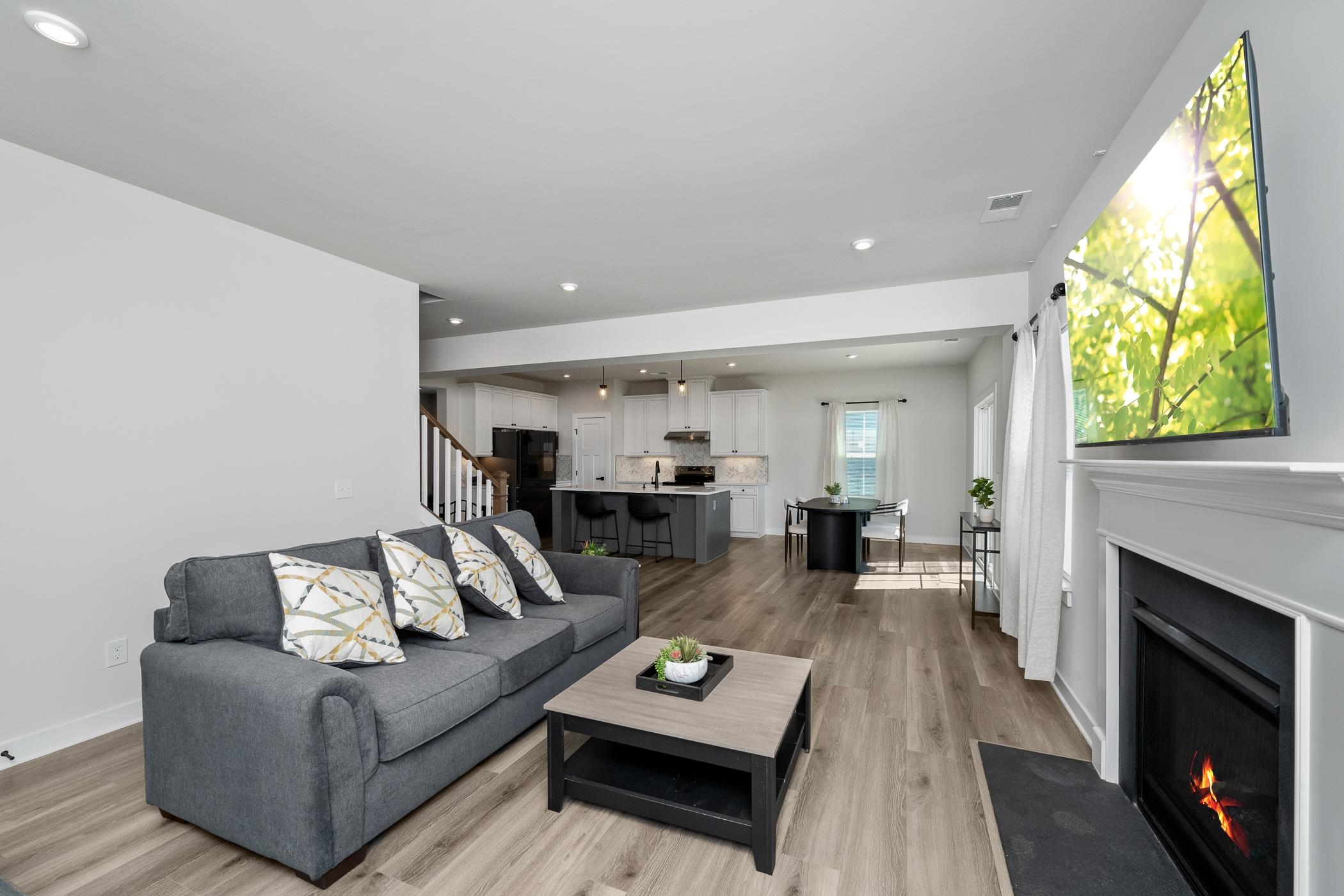 200 Hollythorpe Lane Fountain Inn, SC 29644 - Photo 9 of 28