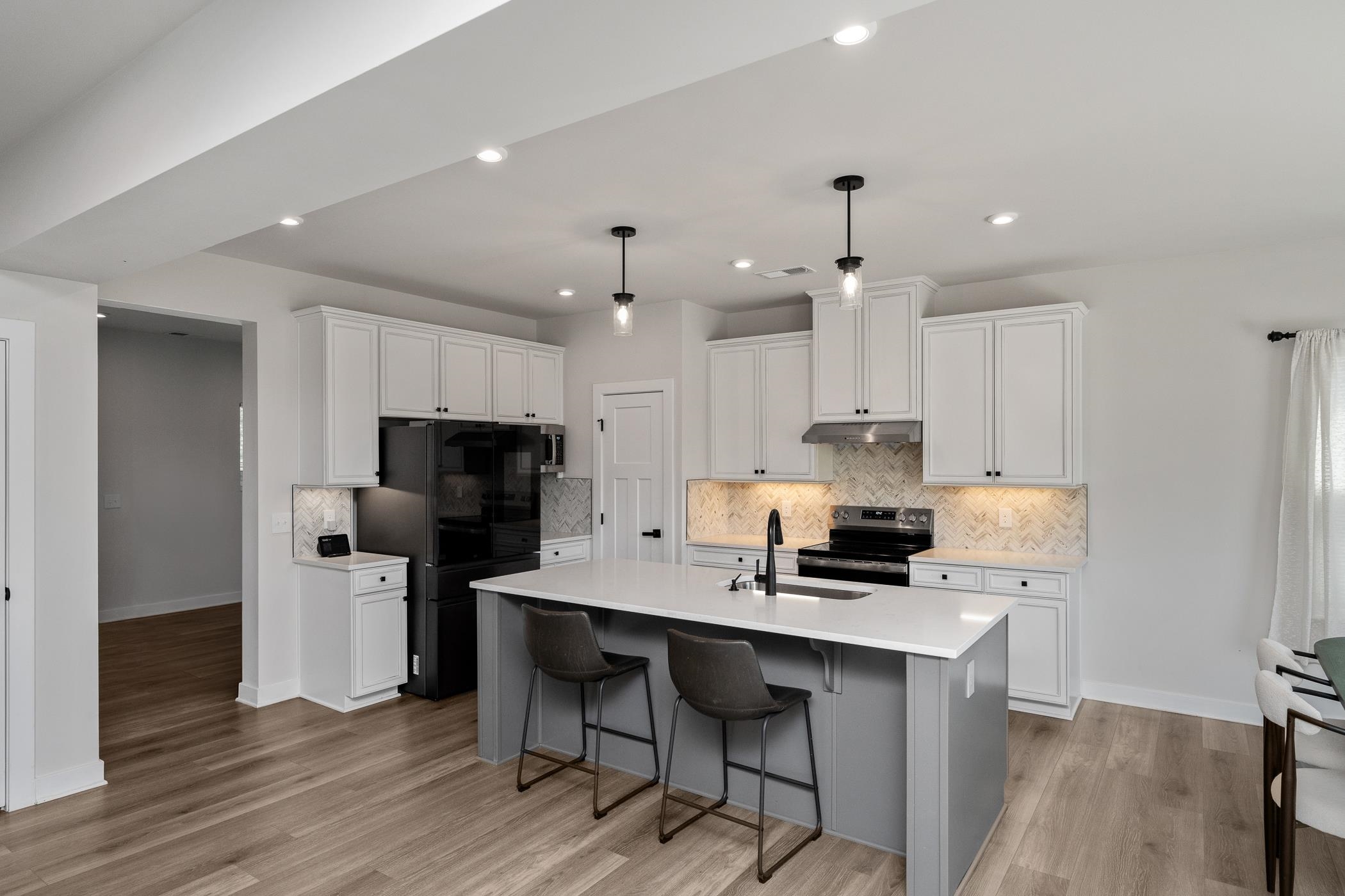 200 Hollythorpe Lane Fountain Inn, SC 29644 - Photo 10 of 28