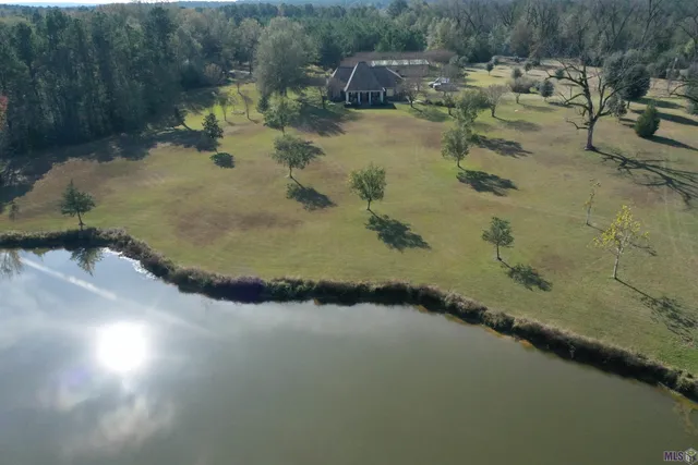 $4,000 | Undisclosed Address, St. Francisville, LA 70775