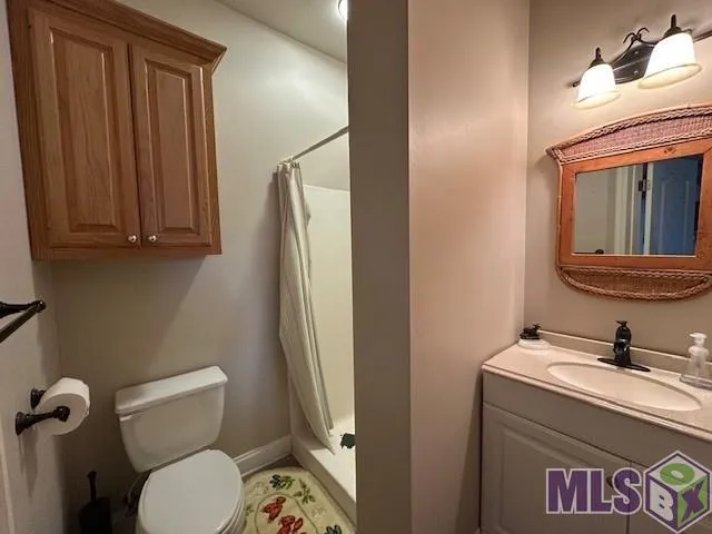 $4,000 | Undisclosed Address, St. Francisville, LA 70775