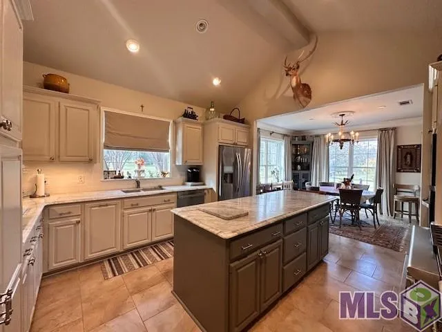 $4,000 | Undisclosed Address, St. Francisville, LA 70775