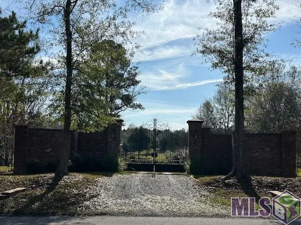 $4,000 | 8924 Peterson Road, St. Francisville, LA 70775