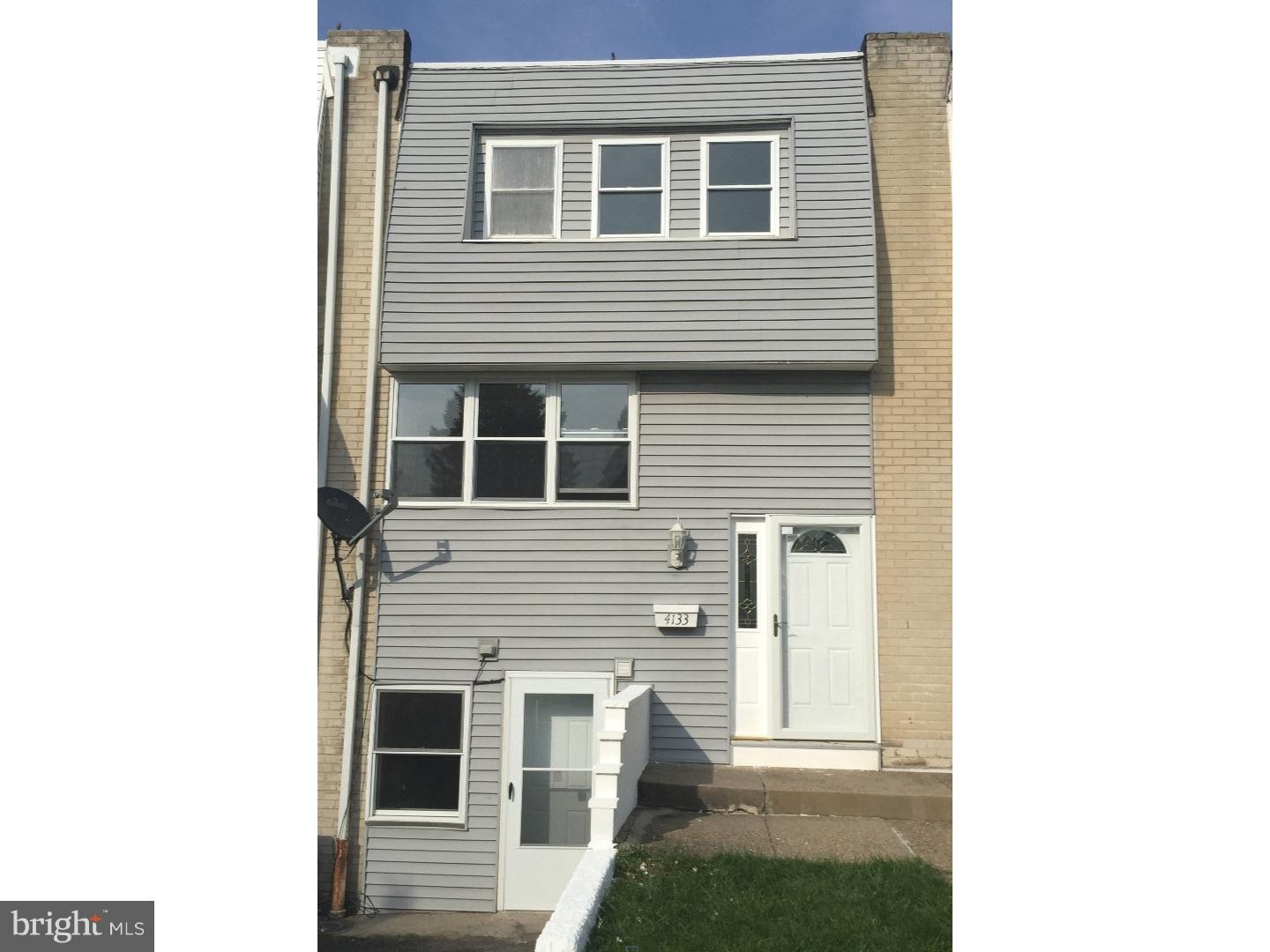 4133 Farmdale Road Philadelphia, PA 19154 - Photo 1 of 25 Exterior Front