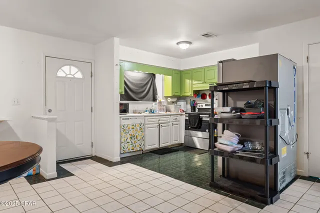 $200,000 | 3112 Debra Boulevard, Panama City, FL 32405