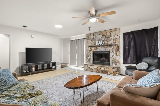 $200,000 | 3112 Debra Boulevard, Panama City, FL 32405