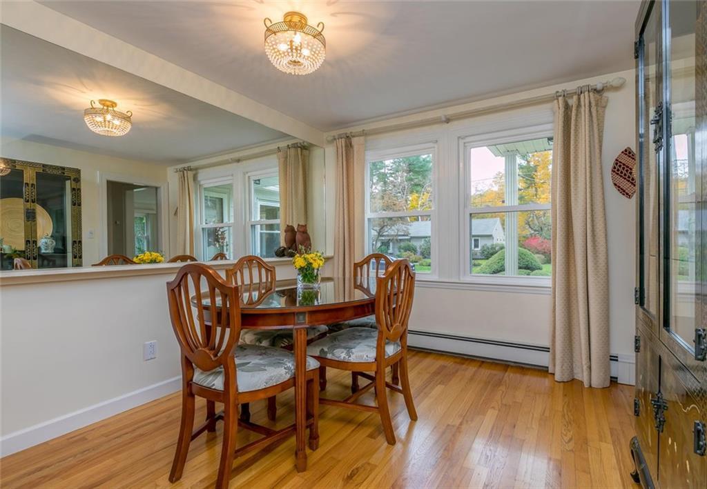 14 Hammond Road Falmouth, ME 04105 - Photo 10 of 31 Photo