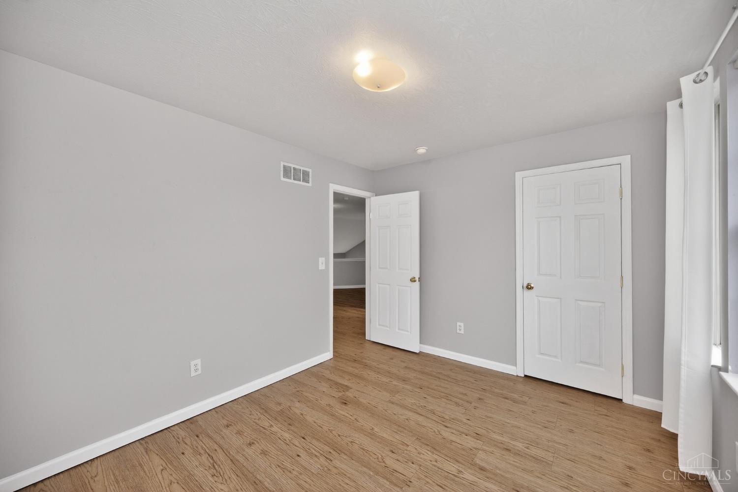 218 Heffron Circle Maineville, OH 45039 - Photo 34 of 59