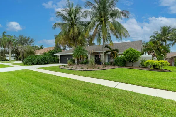 $3,550 | 1741 Grantham Drive, Wellington, FL 33414