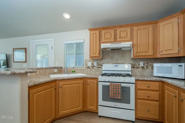 $239,000 | 103 Madonna Lane, Unit 103, Thousand Oaks, CA 91320