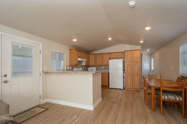 $239,000 | 103 Madonna Lane, Unit 103, Thousand Oaks, CA 91320