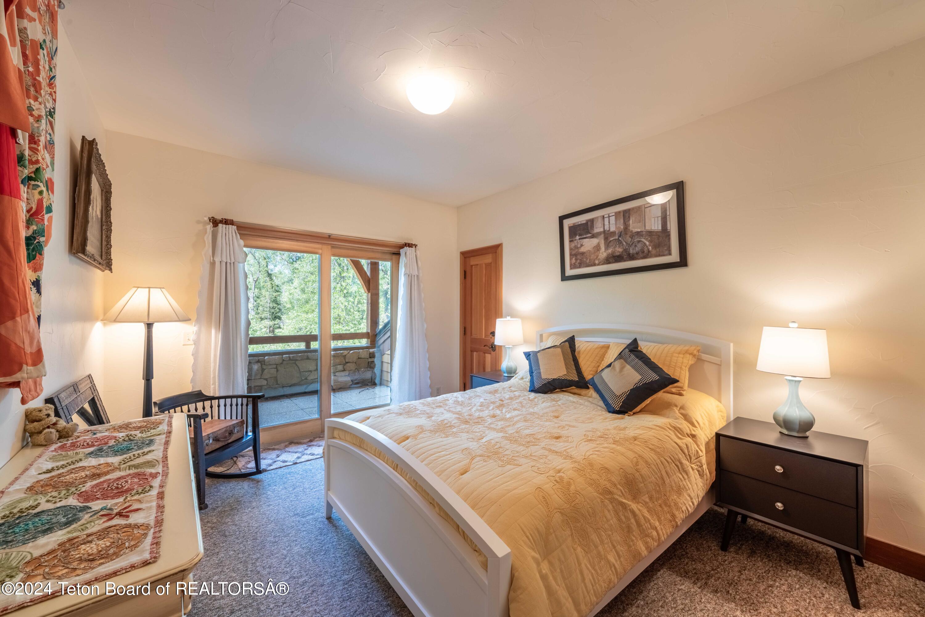 155 East Buck Mountain Road Jackson, WY 83001 - Photo 29 of 50 Guest suite