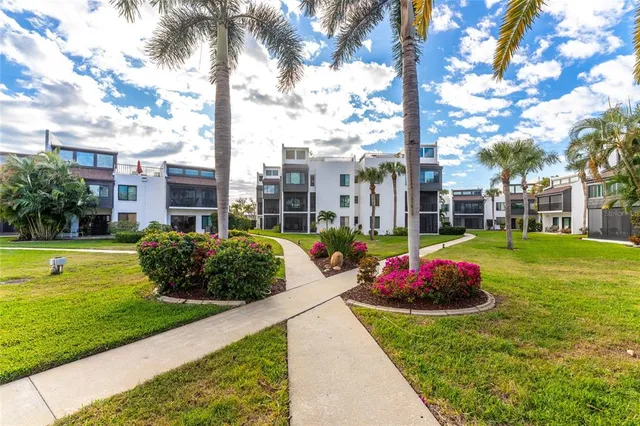 $500,000 | 2955 North Beach Road, Unit A425, Englewood, FL 34223