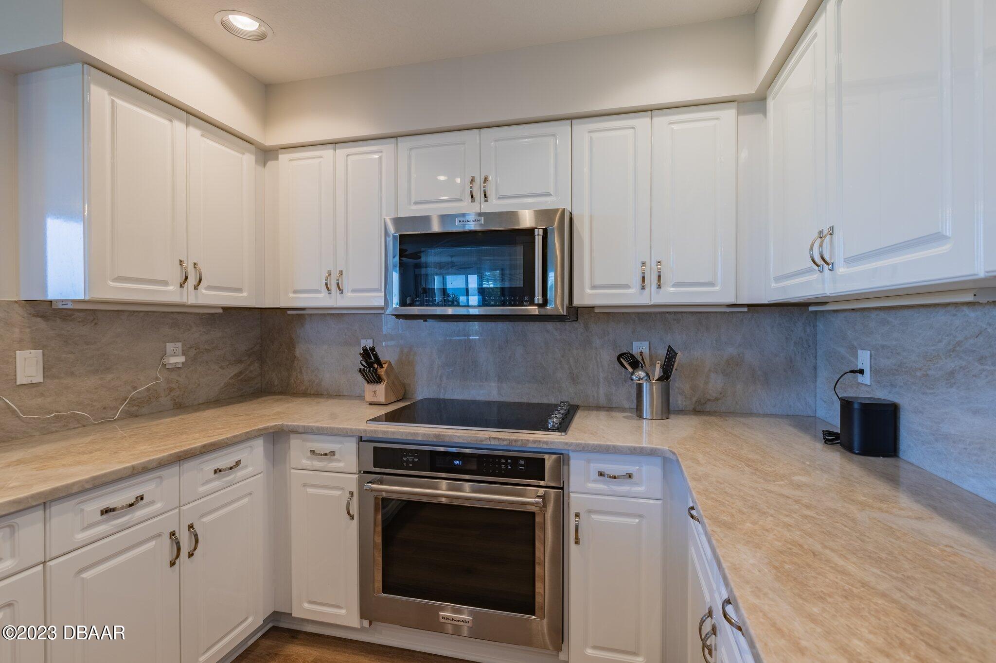 4625 Rivers Edge Village Lane, Unit 5208 Ponce Inlet, FL 32127 - Photo 13 of 60 kitchen