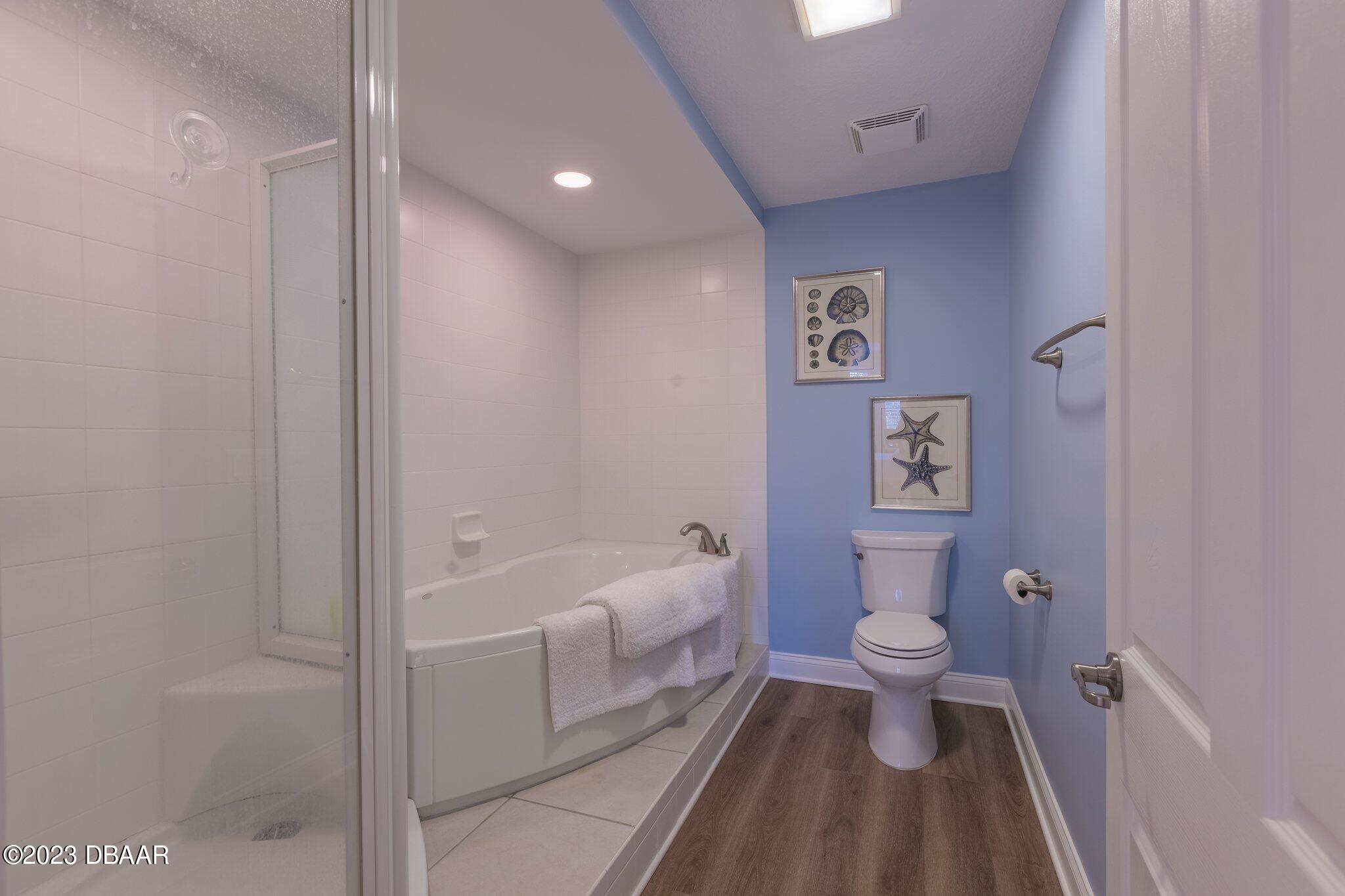4625 Rivers Edge Village Lane, Unit 5208 Ponce Inlet, FL 32127 - Photo 21 of 60 Primary BAth