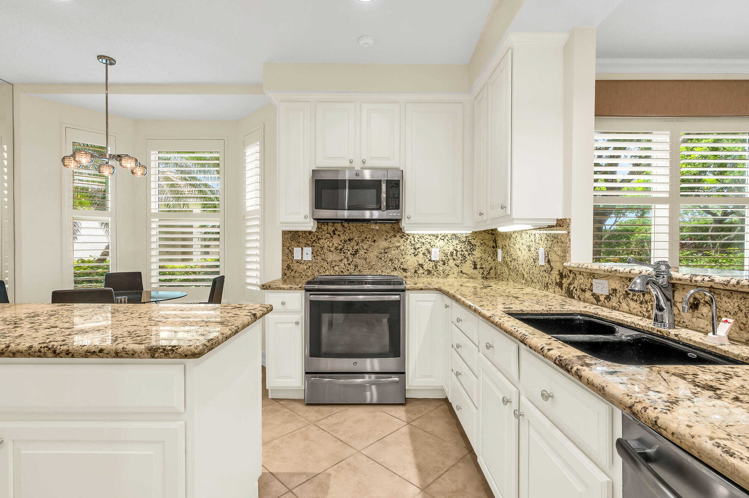 6189 Island Walk, Unit A Boca Raton, FL 33496 - Photo 11 of 32 photo-6-16