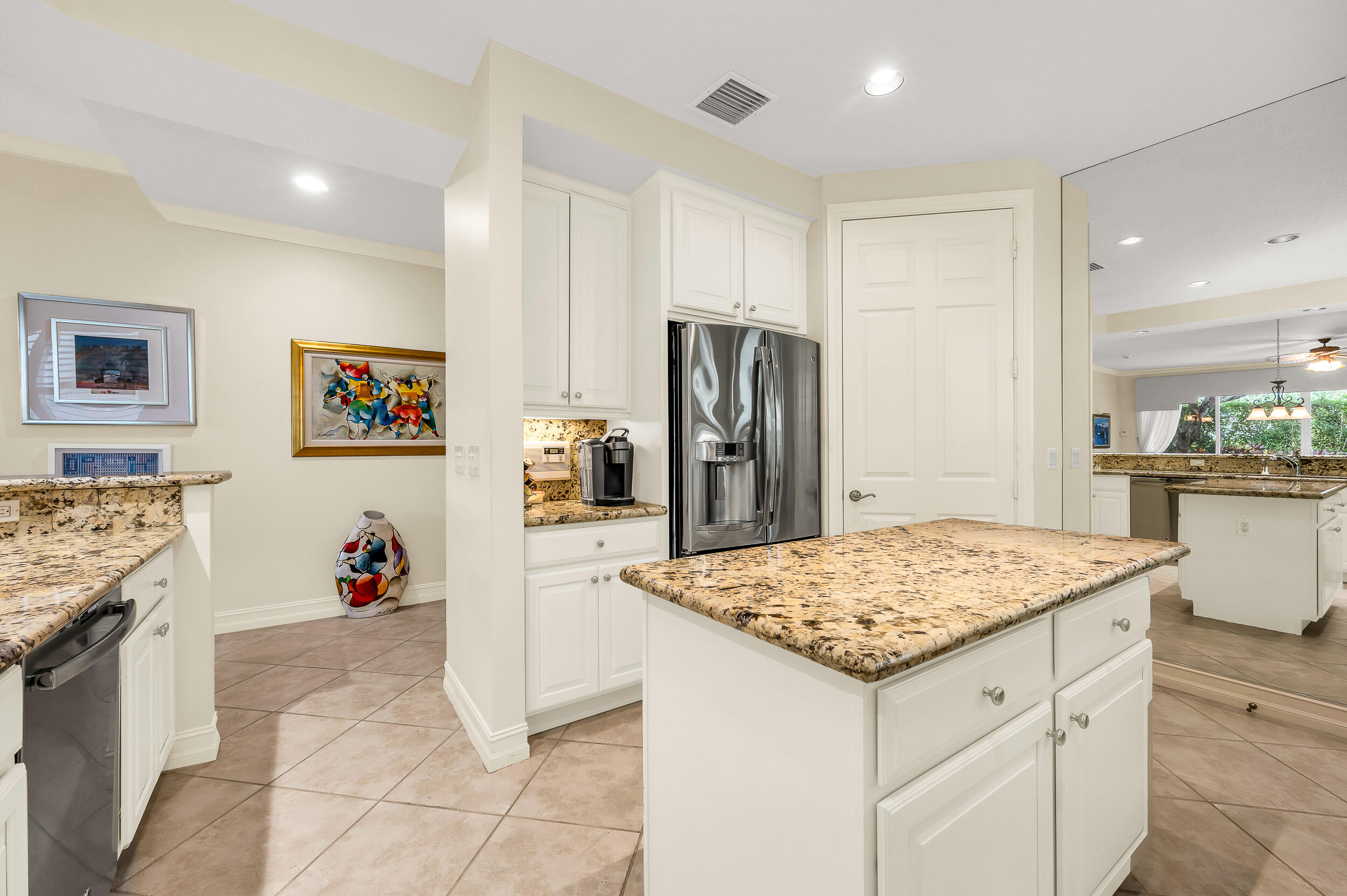6189 Island Walk, Unit A Boca Raton, FL 33496 - Photo 13 of 32 photo-8-14