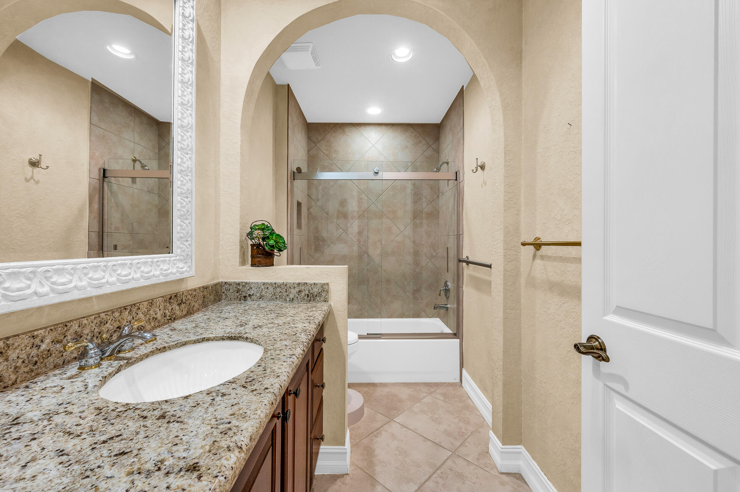 6189 Island Walk, Unit A Boca Raton, FL 33496 - Photo 24 of 32 photo-19-13