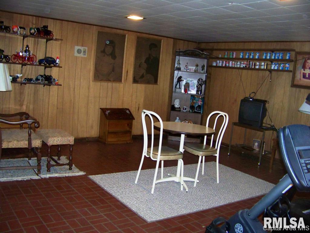 34 Ridgeview Drive Springfield, IL 62711 - Photo 20 of 36