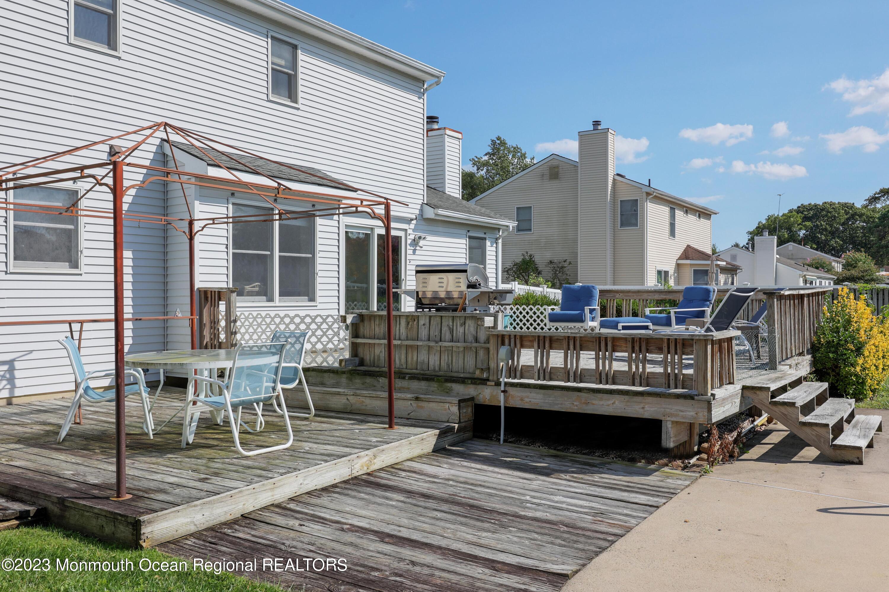 146 Jordan Road Brick, NJ 08724 - Photo 36 of 36 a view of outdoor sitting area with furniture