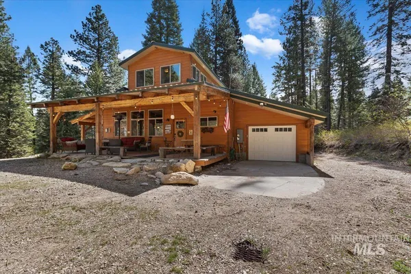 $559,900 | 11 Shadow Road, Garden Valley, ID 83622