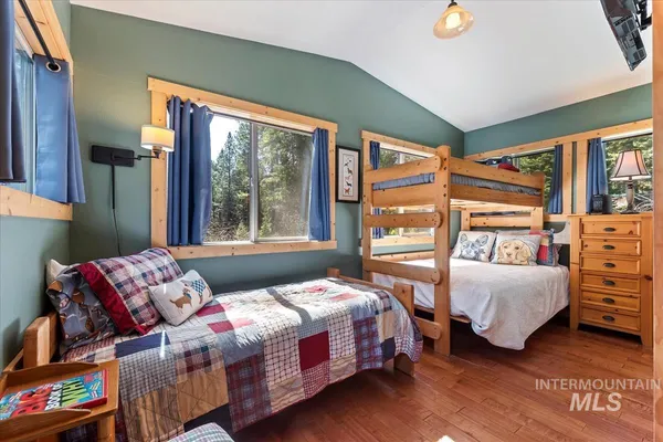 $559,900 | 11 Shadow Road, Garden Valley, ID 83622