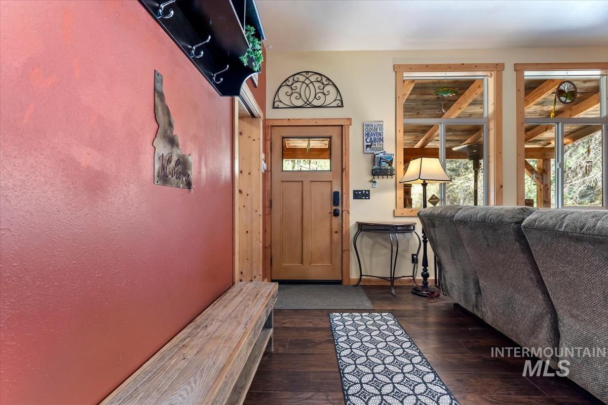 11 Shadow Road Garden Valley, ID 83622 - Photo 3 of 41