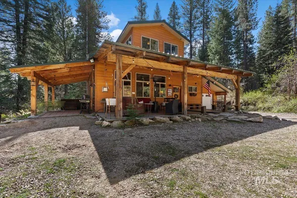 $559,900 | 11 Shadow Road, Garden Valley, ID 83622