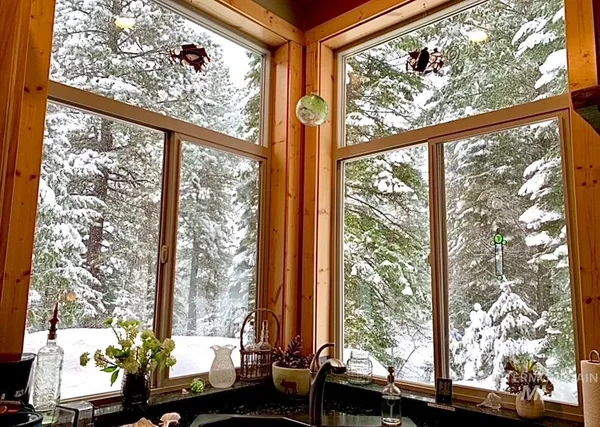 $559,900 | 11 Shadow Road, Garden Valley, ID 83622