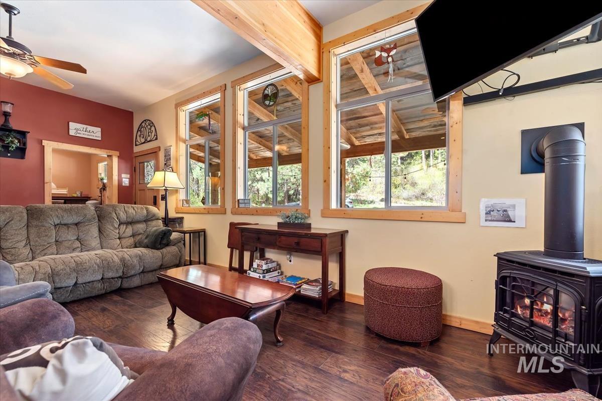 11 Shadow Road Garden Valley, ID 83622 - Photo 6 of 41