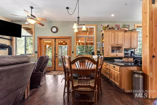 $559,900 | 11 Shadow Road, Garden Valley, ID 83622