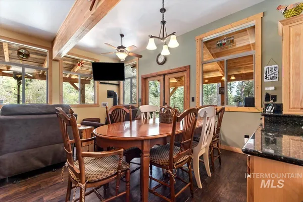$559,900 | 11 Shadow Road, Garden Valley, ID 83622