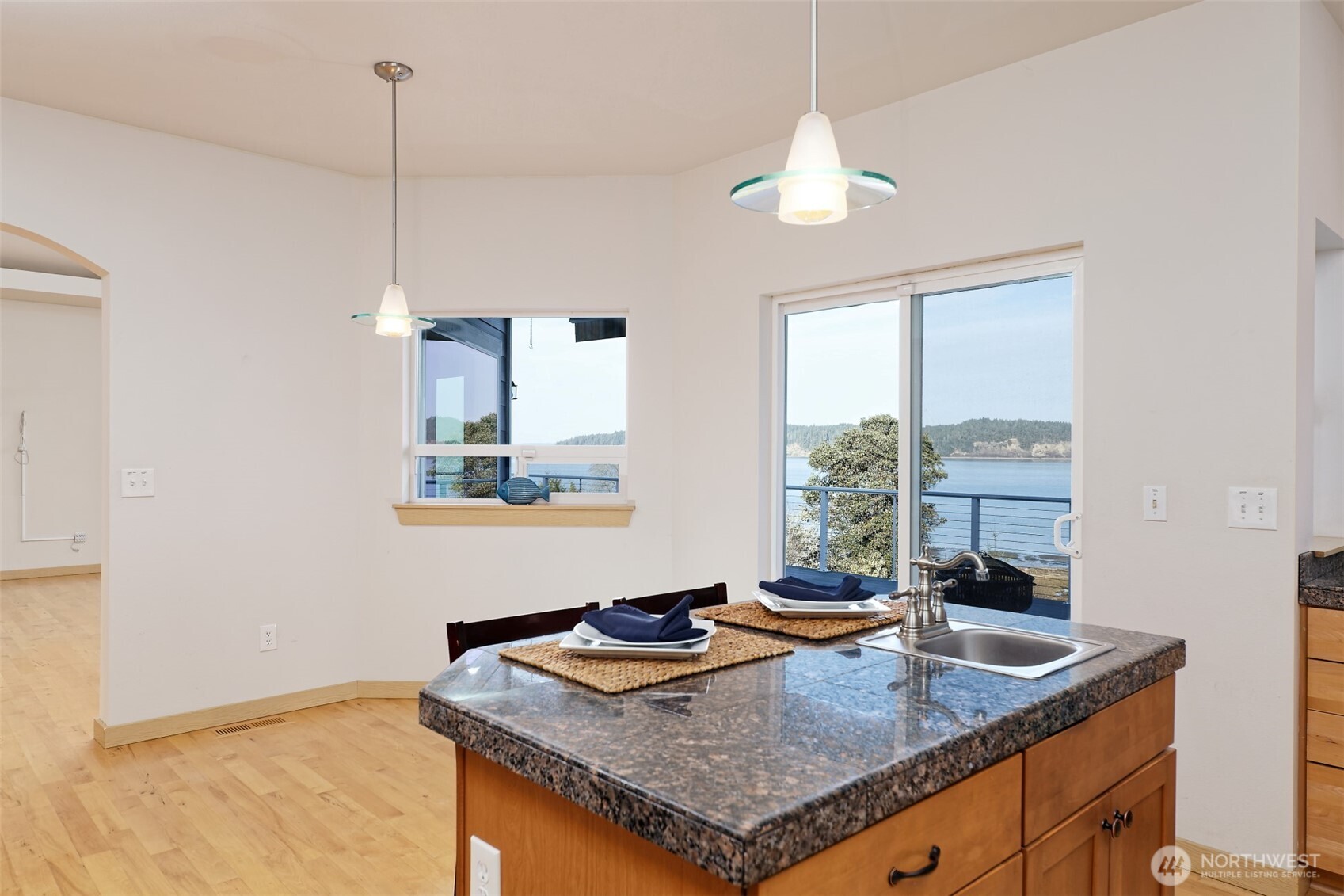 20 East Case View Place Shelton, WA 98584 - Photo 14 of 40 a view of a kitchen counter top space