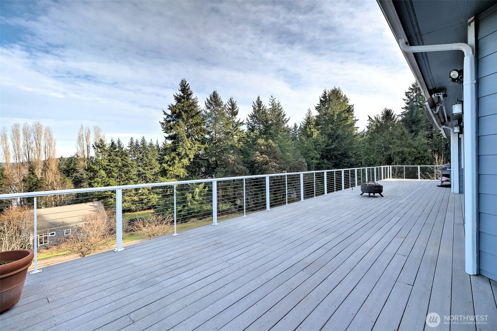 20 East Case View Place Shelton, WA 98584 - Photo 33 of 40 a terrace view