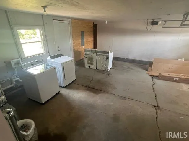 $1,750 | 1532 West Dupont Road, Fort Wayne, IN 46845