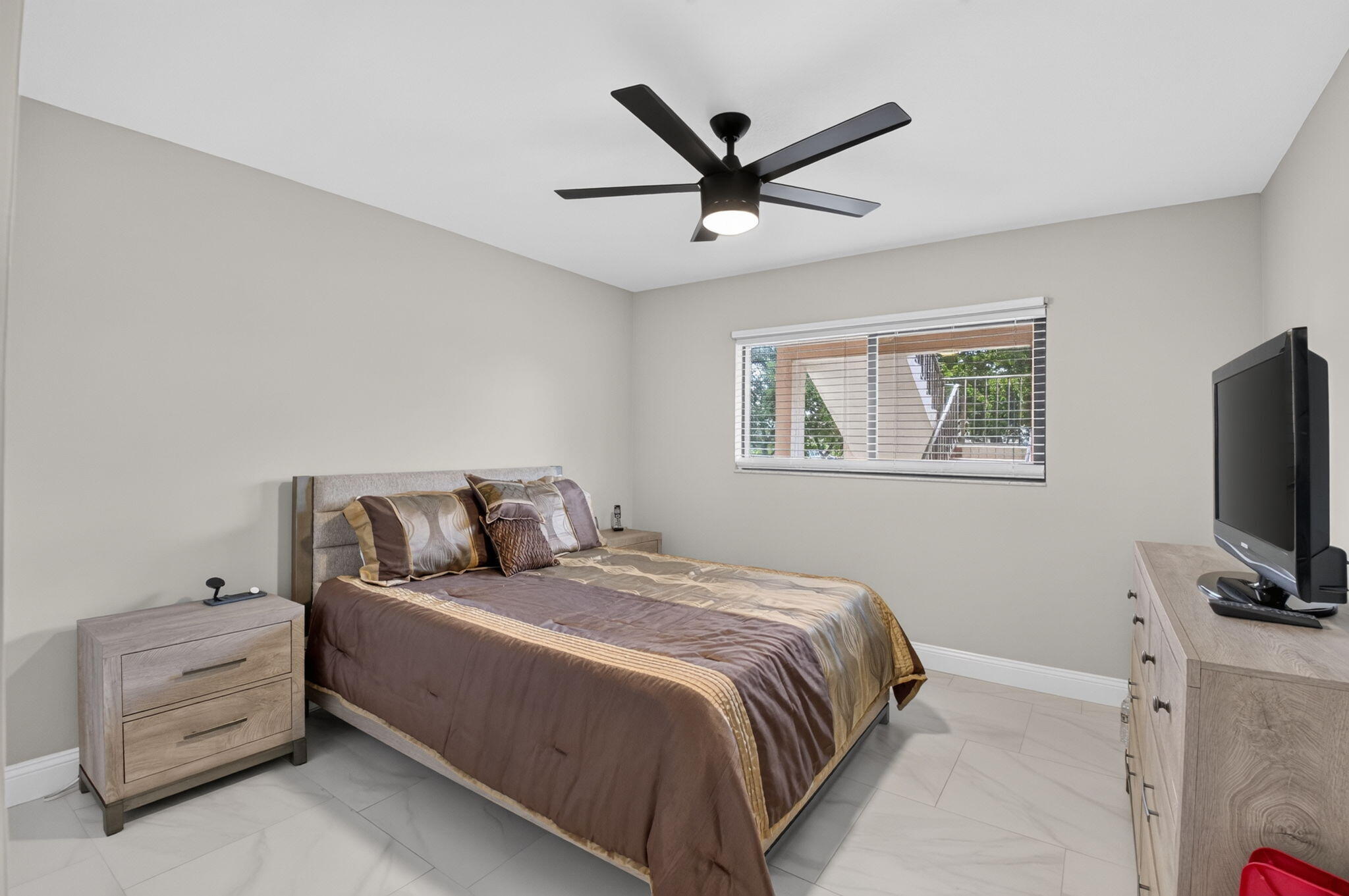15075 Witney Road, Unit 213 Delray Beach, FL 33484 - Photo 23 of 37 33-web-or-mls-DSC_6400