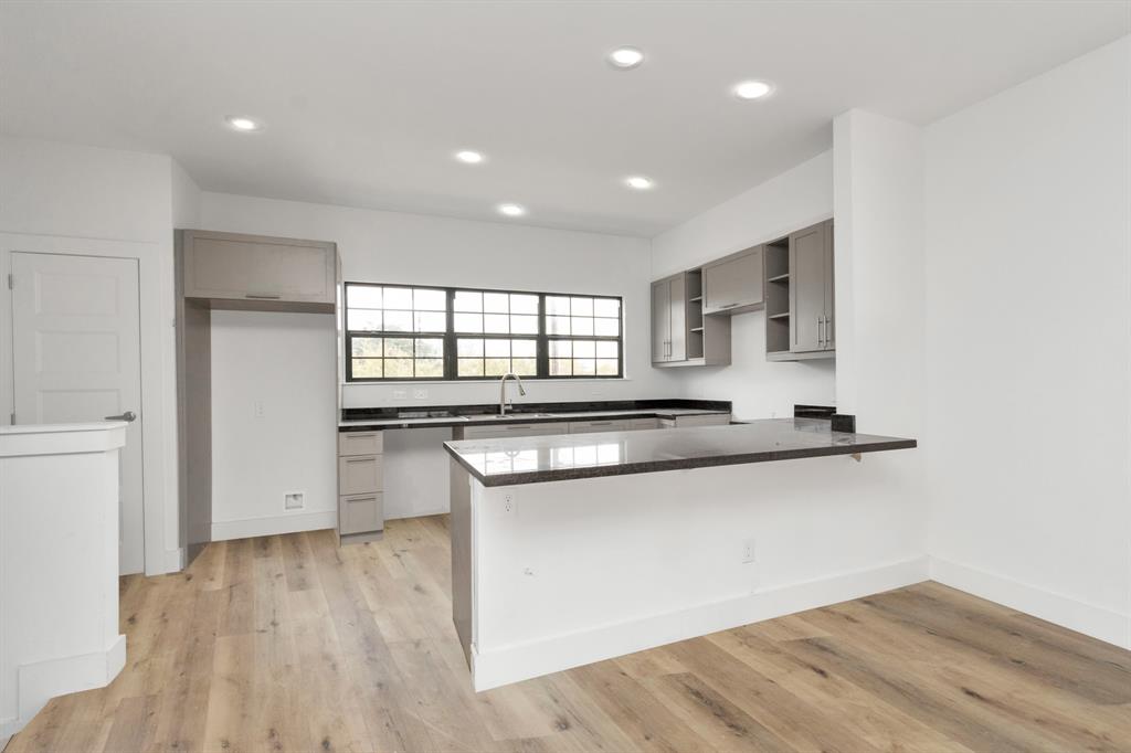 11922 North Hoa Sen Cir  