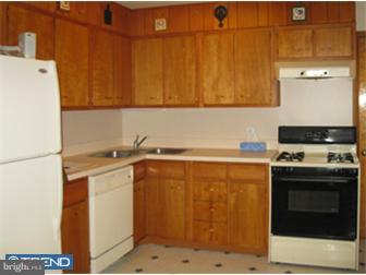 415 Chestnut Street Delran, NJ 08075 - Photo 3 of 11 Kitchen