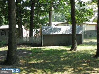 415 Chestnut Street Delran, NJ 08075 - Photo 9 of 11 Exterior Back