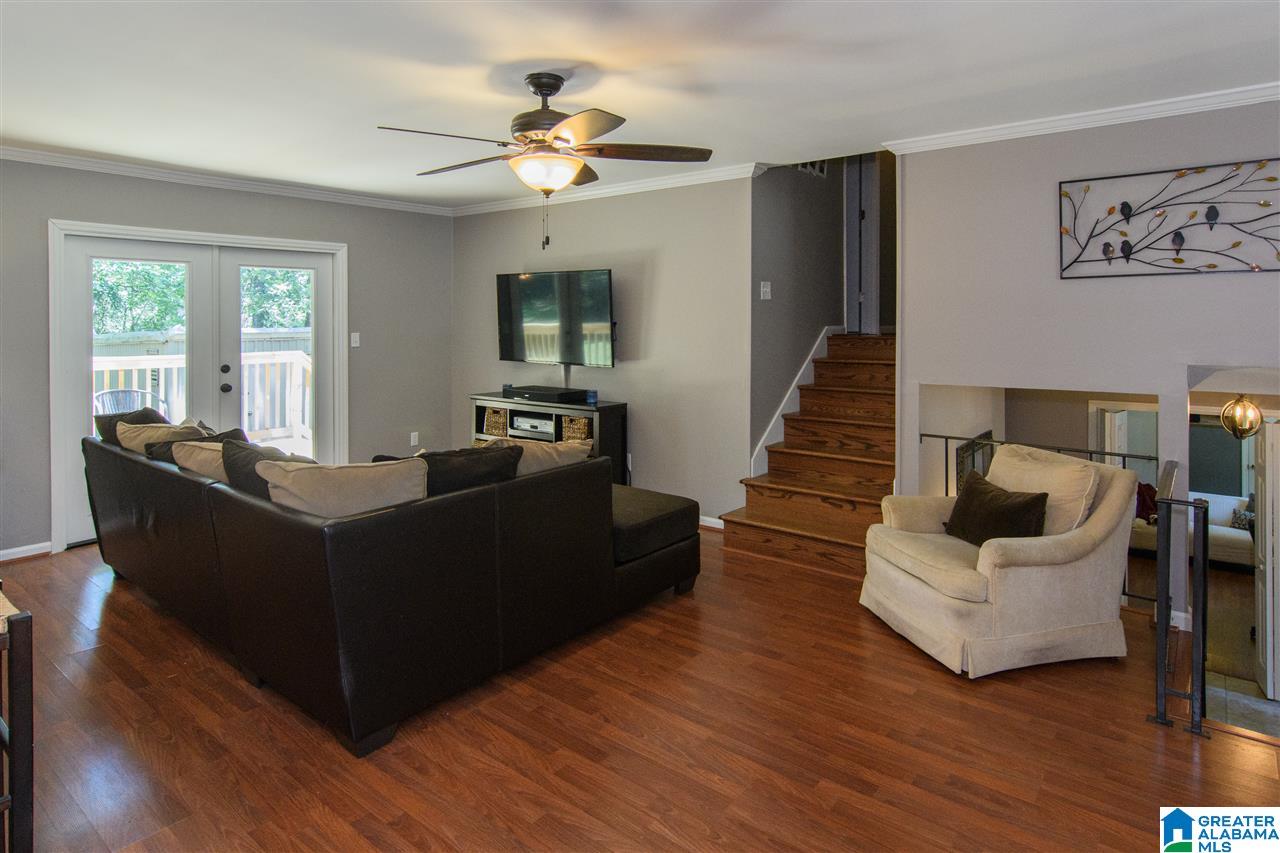305 Mardis Lane Alabaster, AL 35007 - Photo 8 of 49