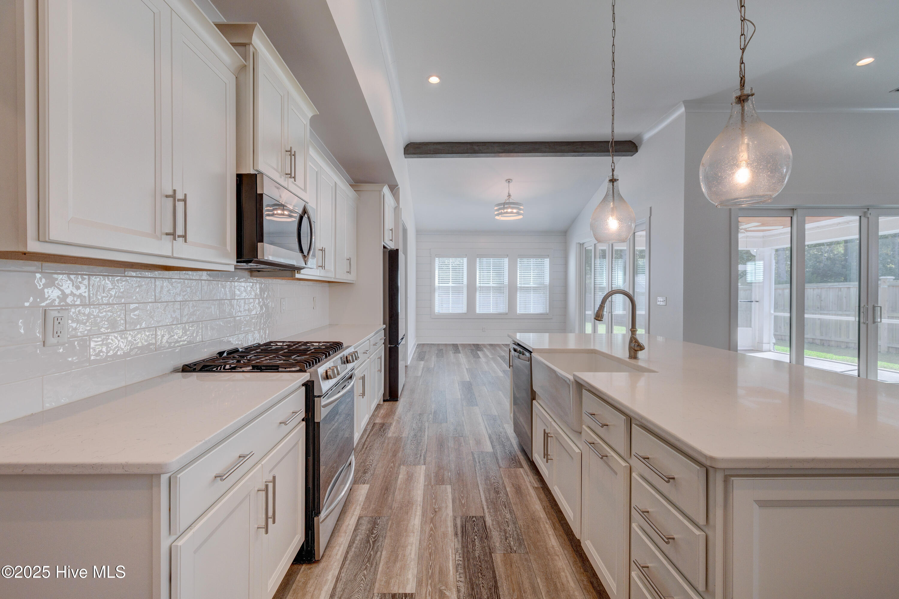 400 Camden Trail Hampstead, NC 28443 - Photo 17 of 81 400CamdenTrail-23