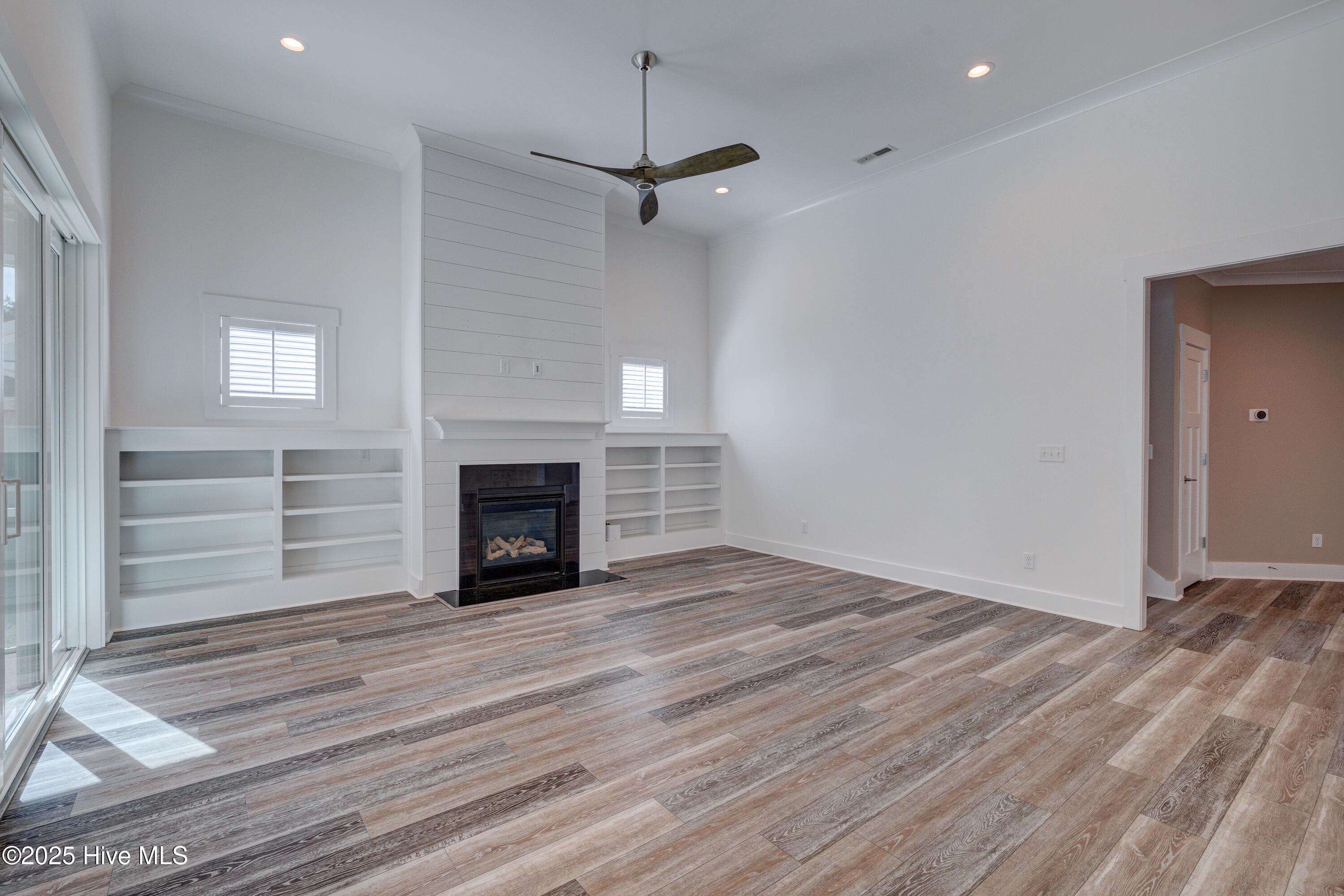 400 Camden Trail Hampstead, NC 28443 - Photo 28 of 81 400CamdenTrail-18