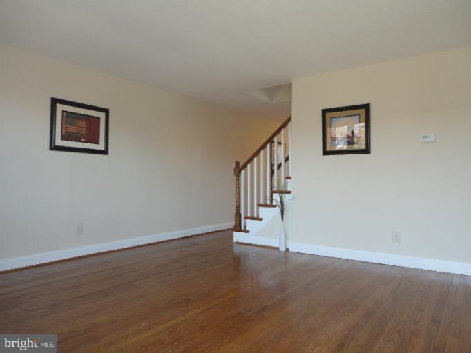 1234 Halstead Road Parkville, MD 21234 - Photo 8 of 25 Living Room2