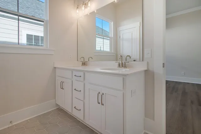 $489,990 | 749 Blueway Avenue, Summerville, SC 29486