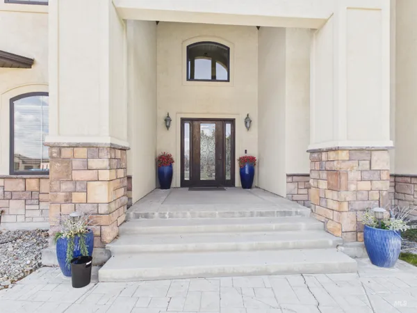 $985,000 | 20 West 218 South, Burley, ID 83318