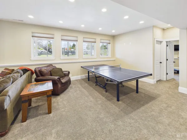 $985,000 | 20 West 218 South, Burley, ID 83318