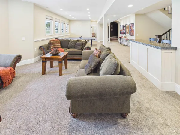 $985,000 | 20 West 218 South, Burley, ID 83318