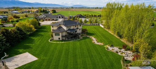 $985,000 | 20 West 218 South, Burley, ID 83318