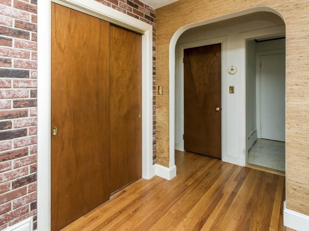 99 Johnson Road Falmouth, ME 04105 - Photo 3 of 27 Photo