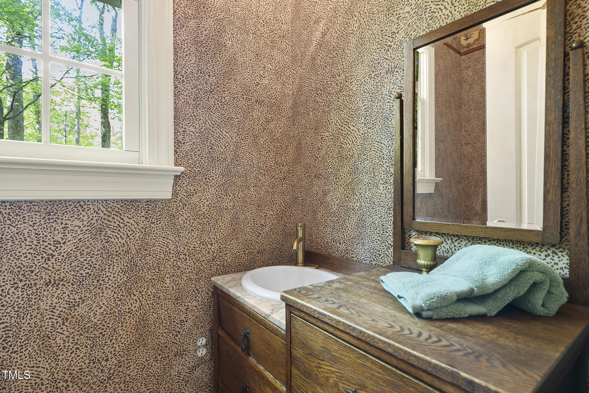 6000 Canadero Drive Raleigh, NC 27612 - Photo 32 of 74 Powder Room